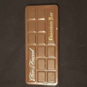 Too faced chocolate bar eyeshadow palette